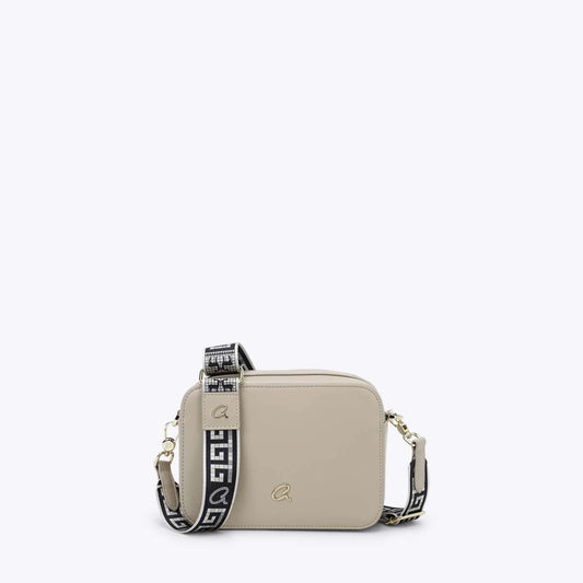 ΤΣΑΝΤΑ ΧΙΑΣΤΙ ΜΕ ΤΥΠΩΜΕΝΟ ΙΜΑΝΤΑ Κωδικός: 1020-1097