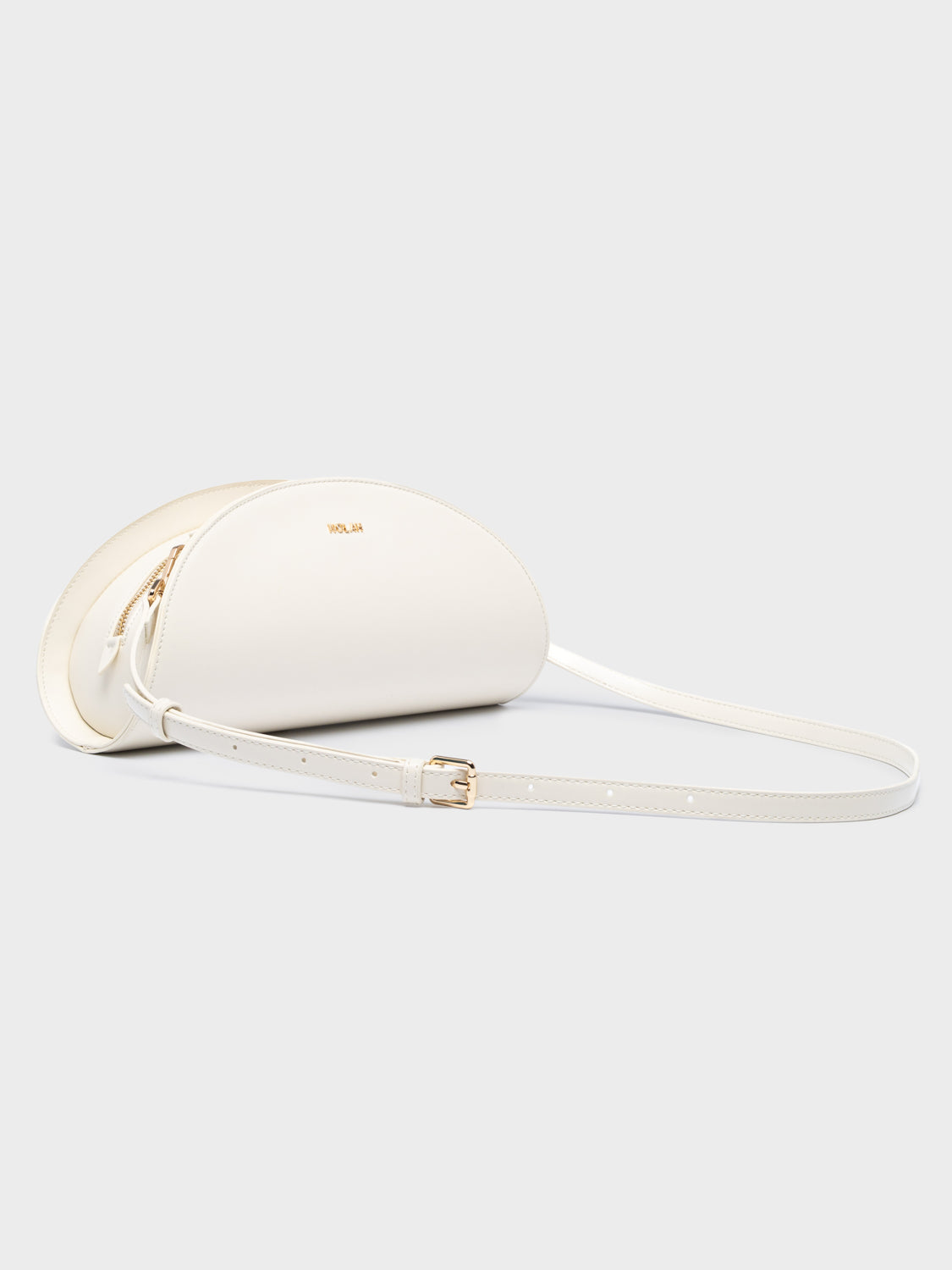 Coralia Ivory