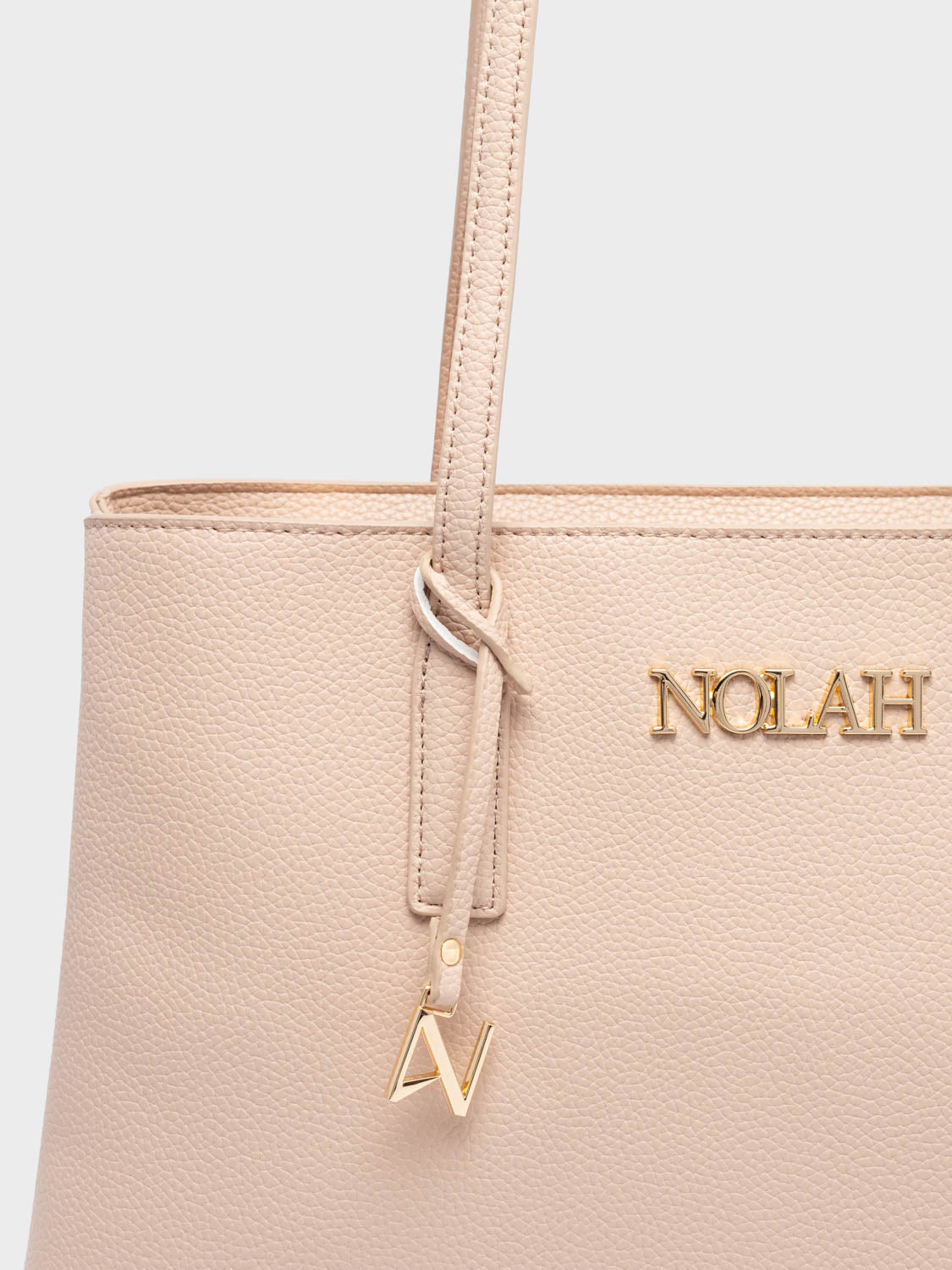 Valia Soft Pink