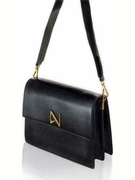 Aria Black